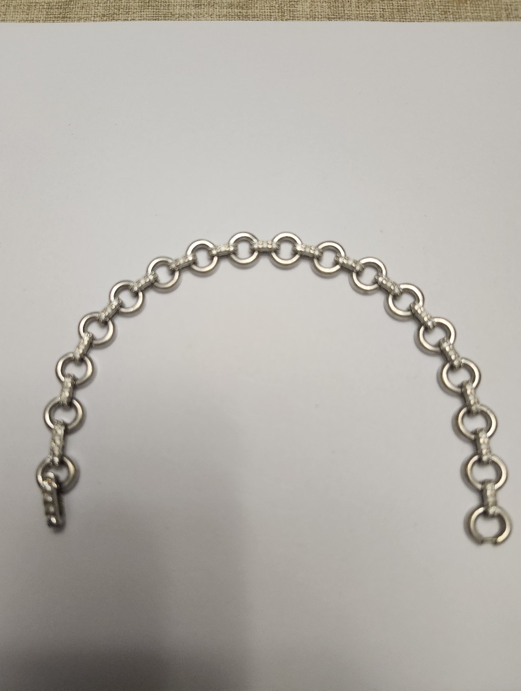 925 Silver Circle Link Chain Bracelet - Cubic Zirconias 7 Inch Length